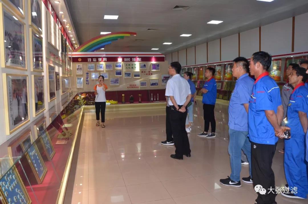 喜迎“八一”大張過濾公司黨支部赴南街村—感受紅色文化的魅力(圖6) 喜迎“八一”大張過濾公司黨支部赴南街村—感受紅色文化的魅力(圖6)