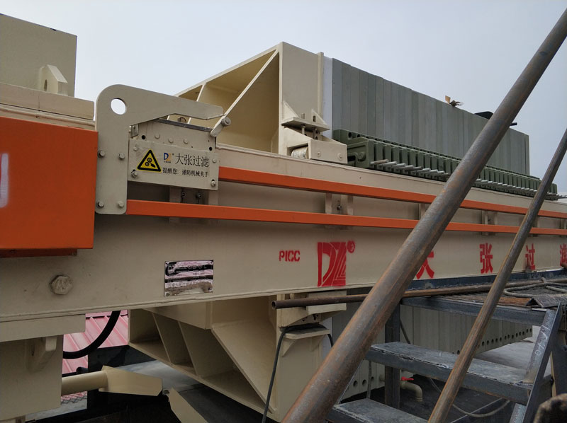 壓濾機(jī)需及時(shí)更換哪些易損件?(圖1)